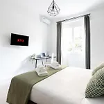 Lucky\'S House - 400Mt To Metro A, 3 Bedrooms, 6-8 Pax, A-C, Roma